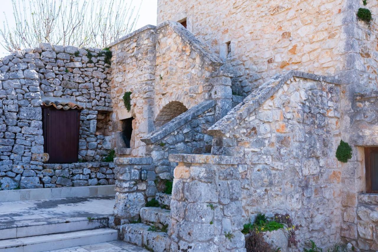 Masseria Montepaolo Dimora Di Charme Conversano Eksteriør bilde