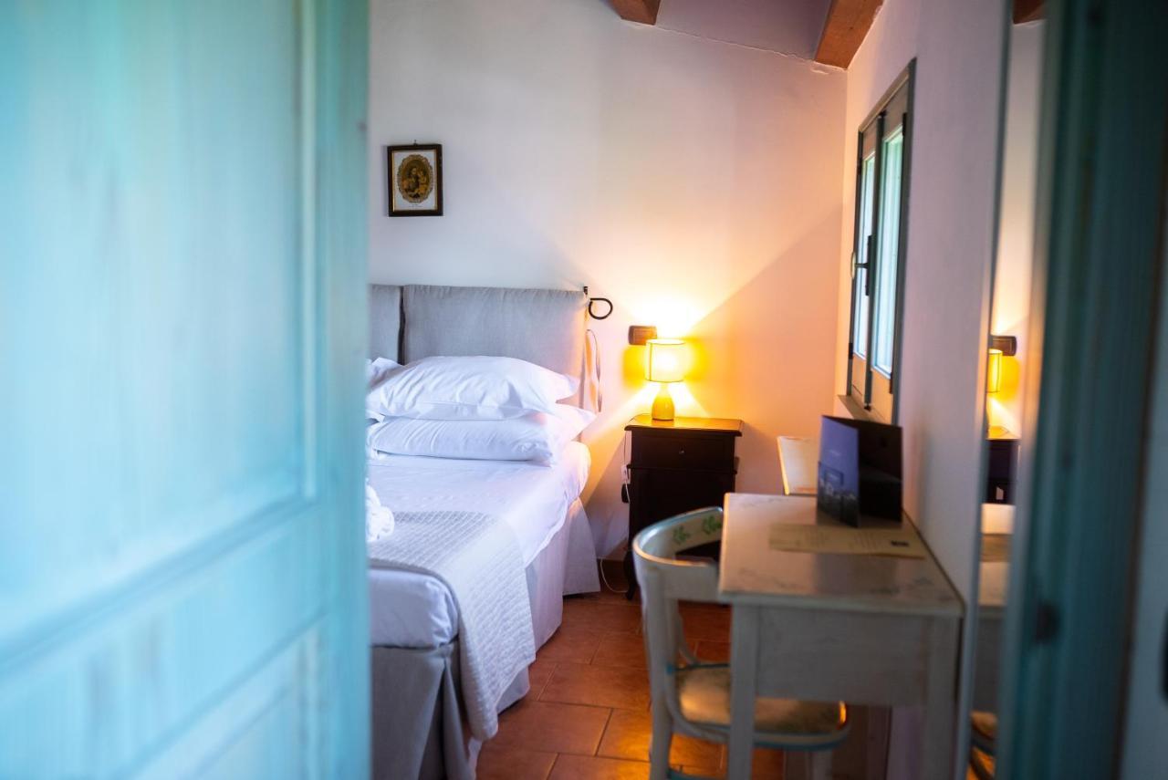 Masseria Montepaolo Dimora Di Charme Conversano Eksteriør bilde
