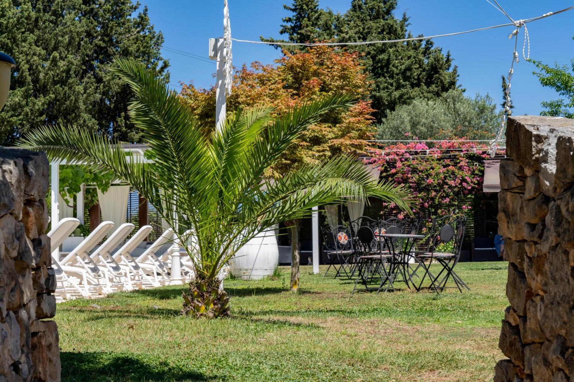 Masseria Montepaolo Dimora Di Charme Conversano Eksteriør bilde